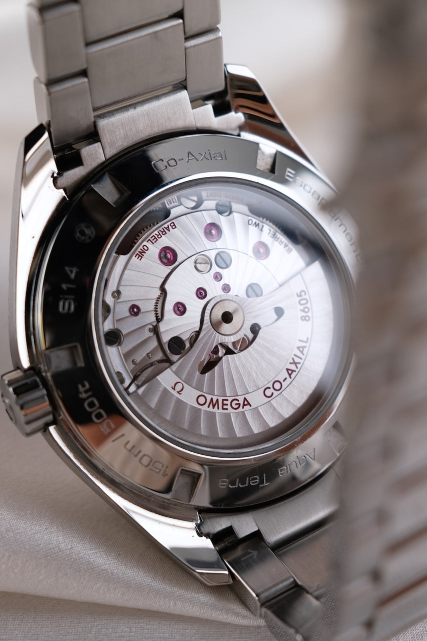 Omega Seamaster Aqua Terra GMT 23110432201001 - Detailansicht 5