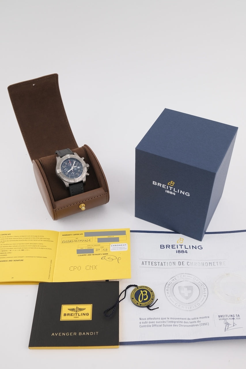 Breitling Avenger Bandit E13383101M1W1 - Papiere und oder Lieferumfang