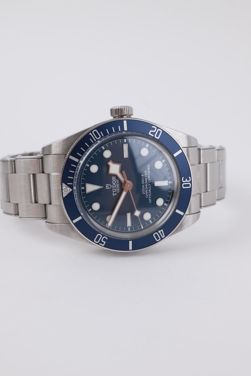 Tudor Black Bay Fifty-Eight 79030B - Detail view 3