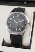 Bild in Galerie-Betrachter laden, Patek Philippe Calatrava  5226G-001 - Detailansicht 2
