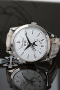 Bild in Galerie-Betrachter laden, Patek Philippe Annual Calendar 5396G-011 - Detailansicht 4
