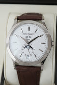 Bild in Galerie-Betrachter laden, Patek Philippe Annual Calendar 5396G-011 - Detailansicht 2
