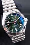 Bild in Galerie-Betrachter laden, Breitling Chronomat GMT 40 A32398101M1A1 - Detailansicht 3
