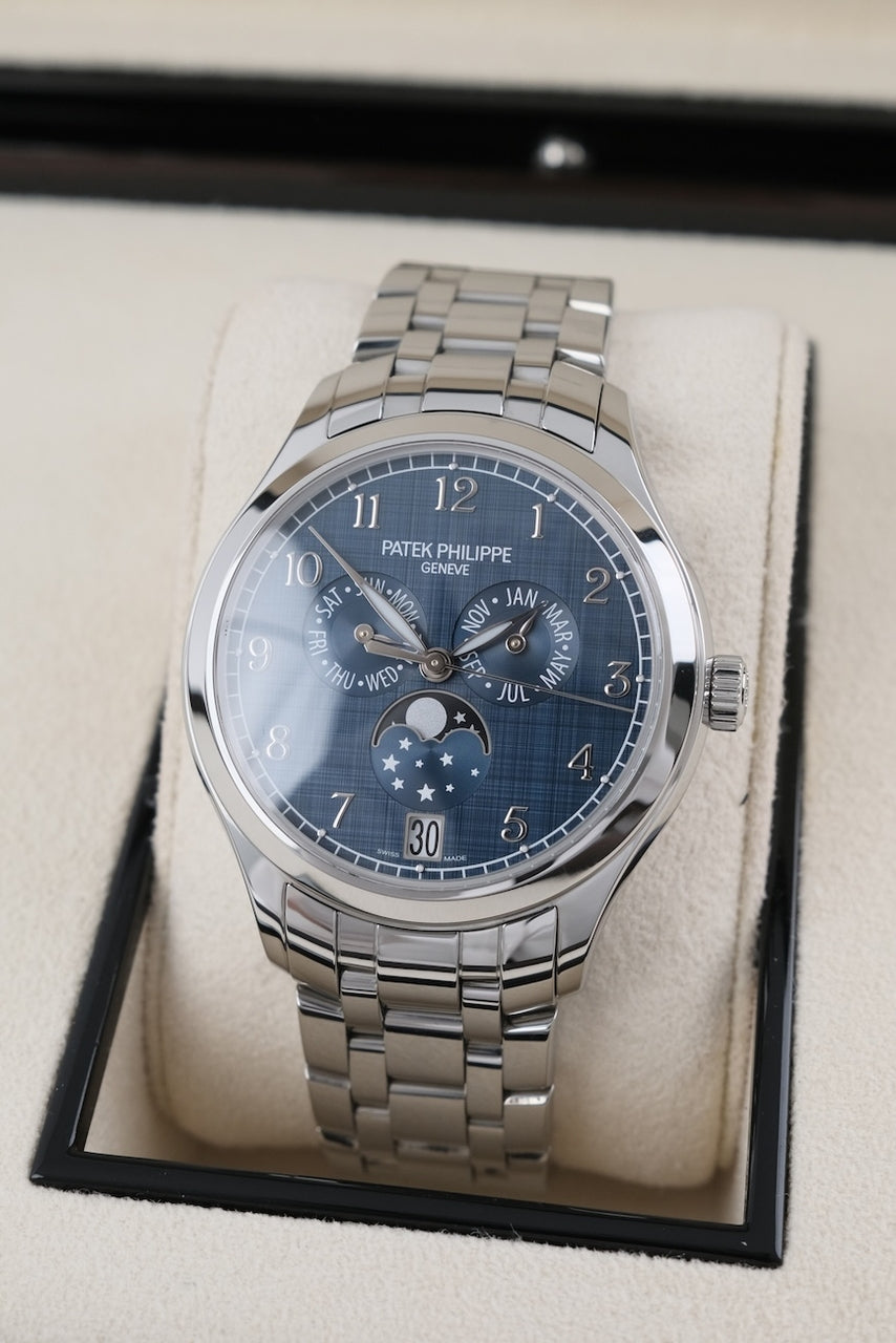Patek Philippe Annual Calendar 4947 - Detailansicht 1