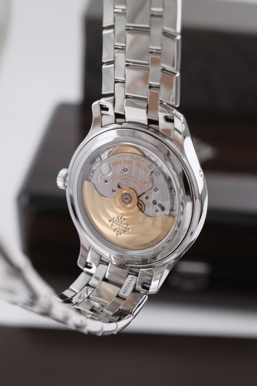 Patek Philippe Annual Calendar 4947 - Detailansicht 8