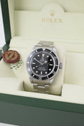 Bild in Galerie-Betrachter laden, Rolex Submariner No Date 14060M - Detailansicht 1
