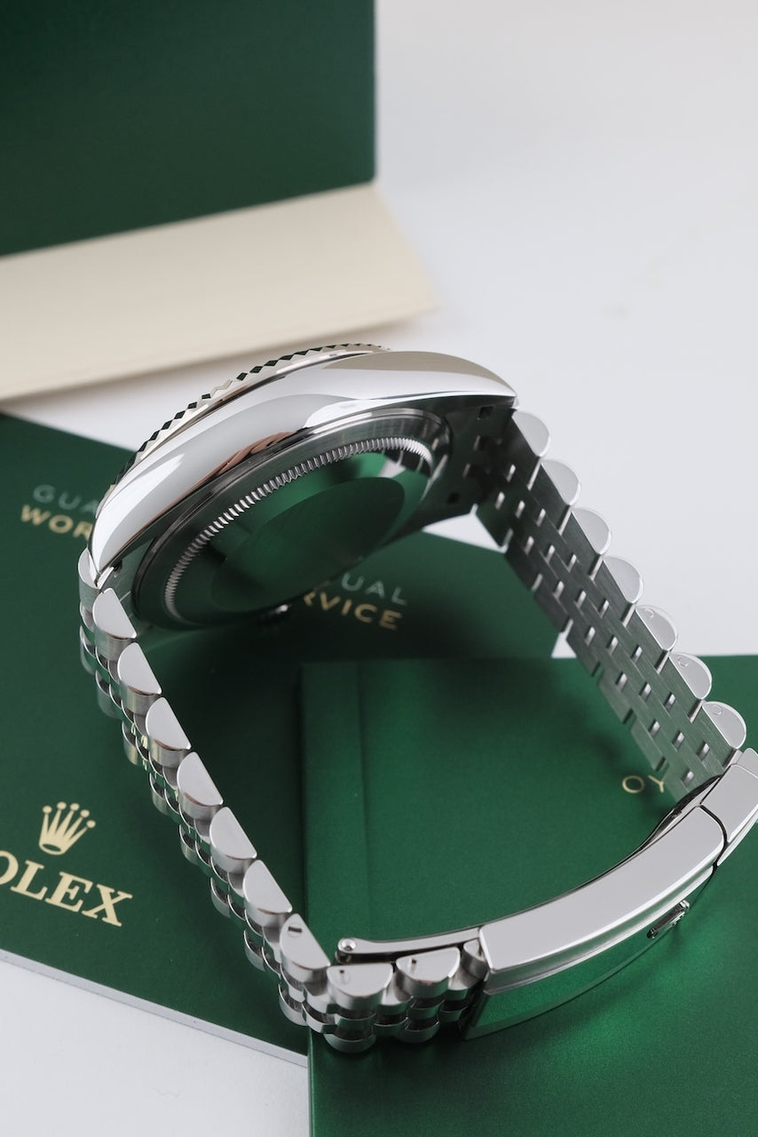 Rolex Sky-Dweller 326934 - detailed view 6