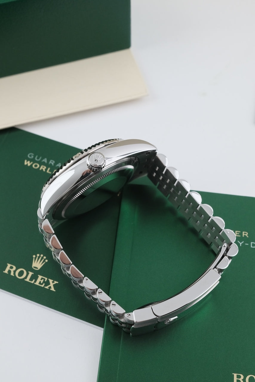 Rolex Sky-Dweller 326934 - detailed view 5