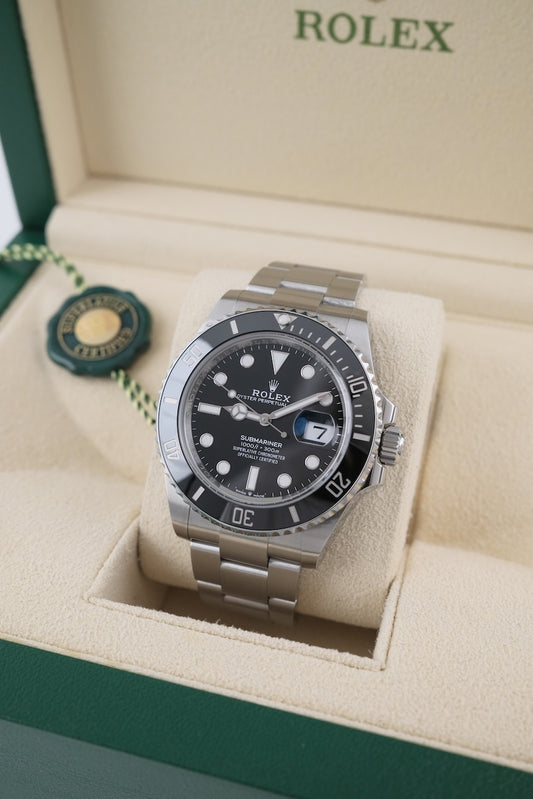 Rolex Submariner Date 126610LN - Detailansicht 1