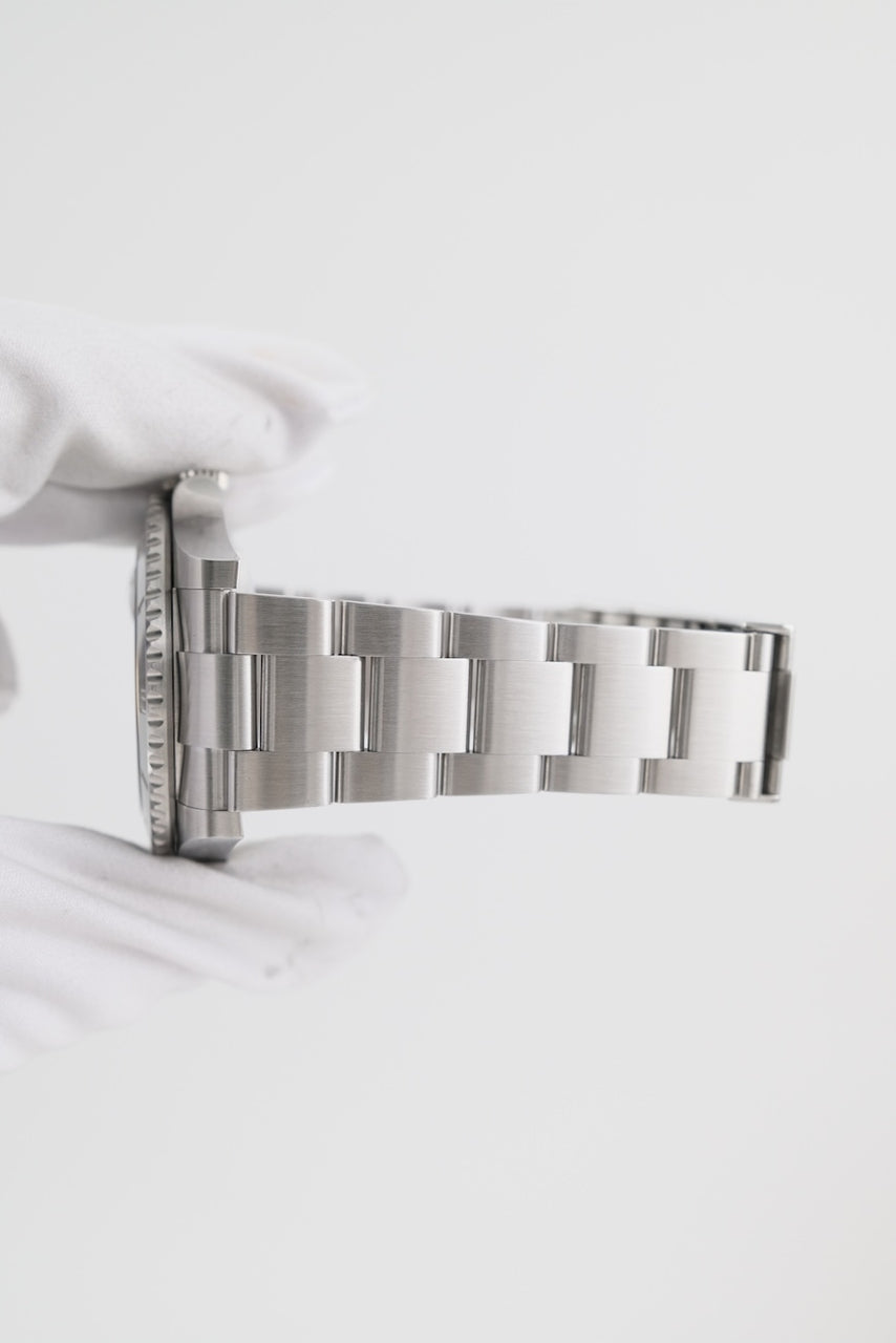 Rolex Submariner Date 126610LN - Detailansicht 8