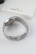 Charger l'image dans la visionneuse de la galerie, Vacheron Constantin Overseas 42052/423A - Detail view 4
