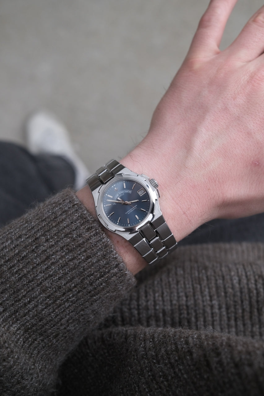 Vacheron Constantin Overseas 42052/423A - Detail view 9