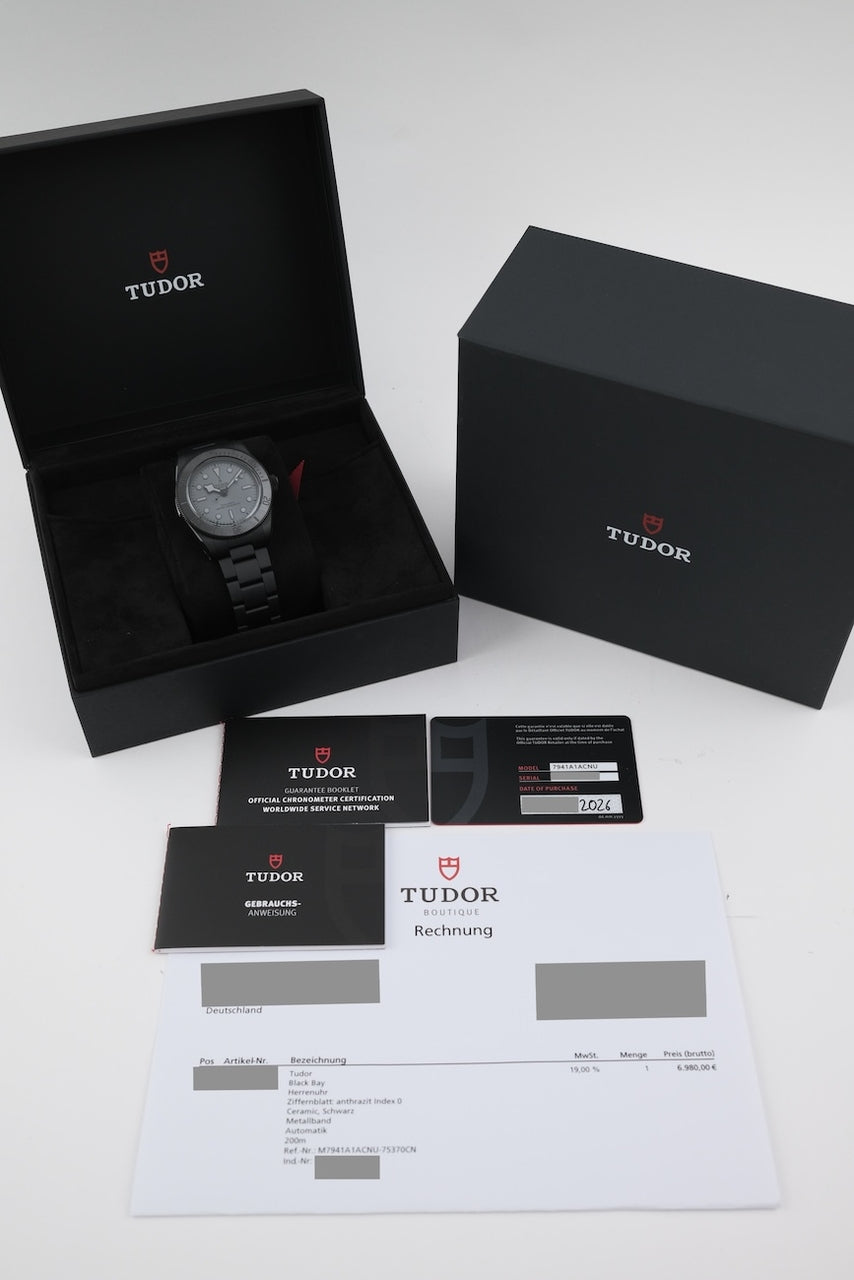 Tudor Black Bay Ceramic 7941A1ACNU - papers and or scope of delivery