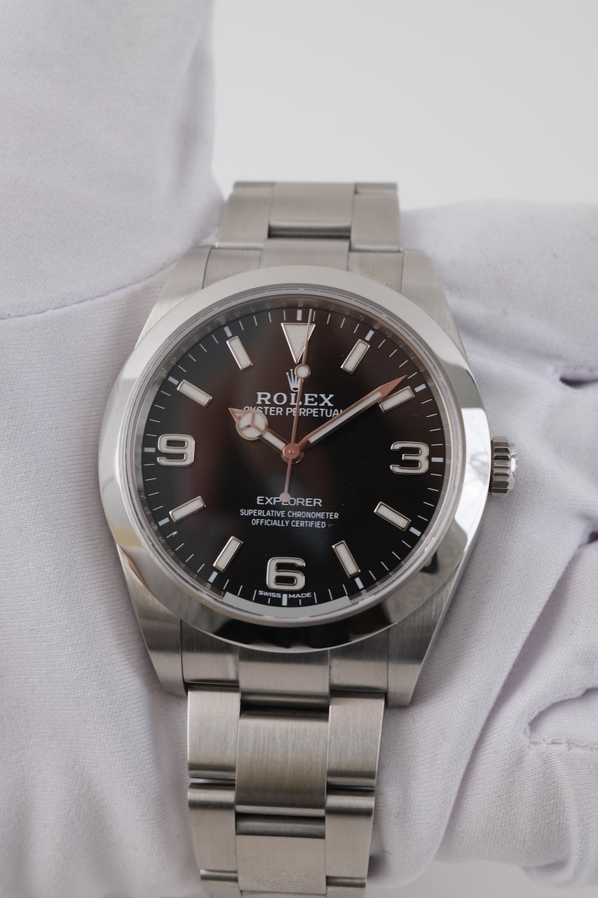 Rolex Explorer 214270 - Thumbnail