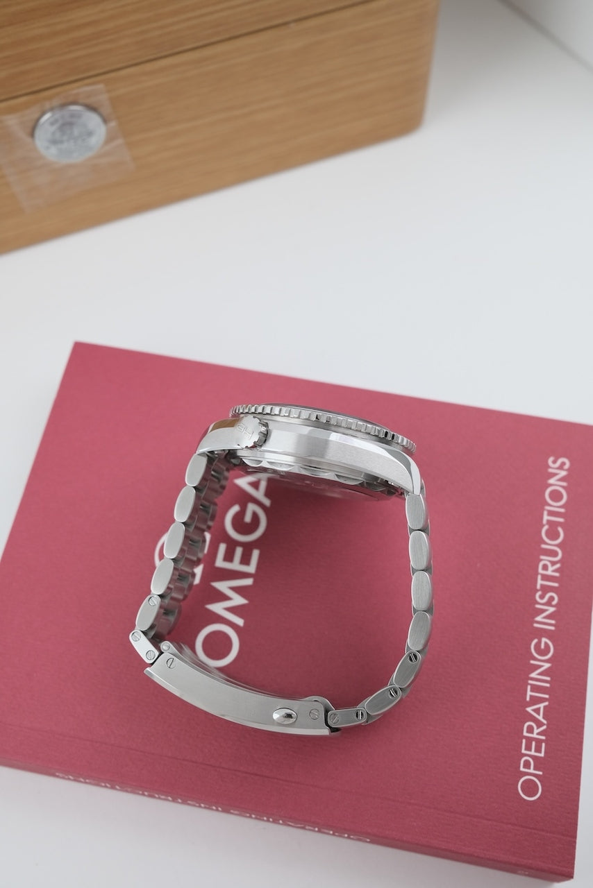 Omega Seamaster Planet Ocean 600M 21530442101001 - Detailansicht 6