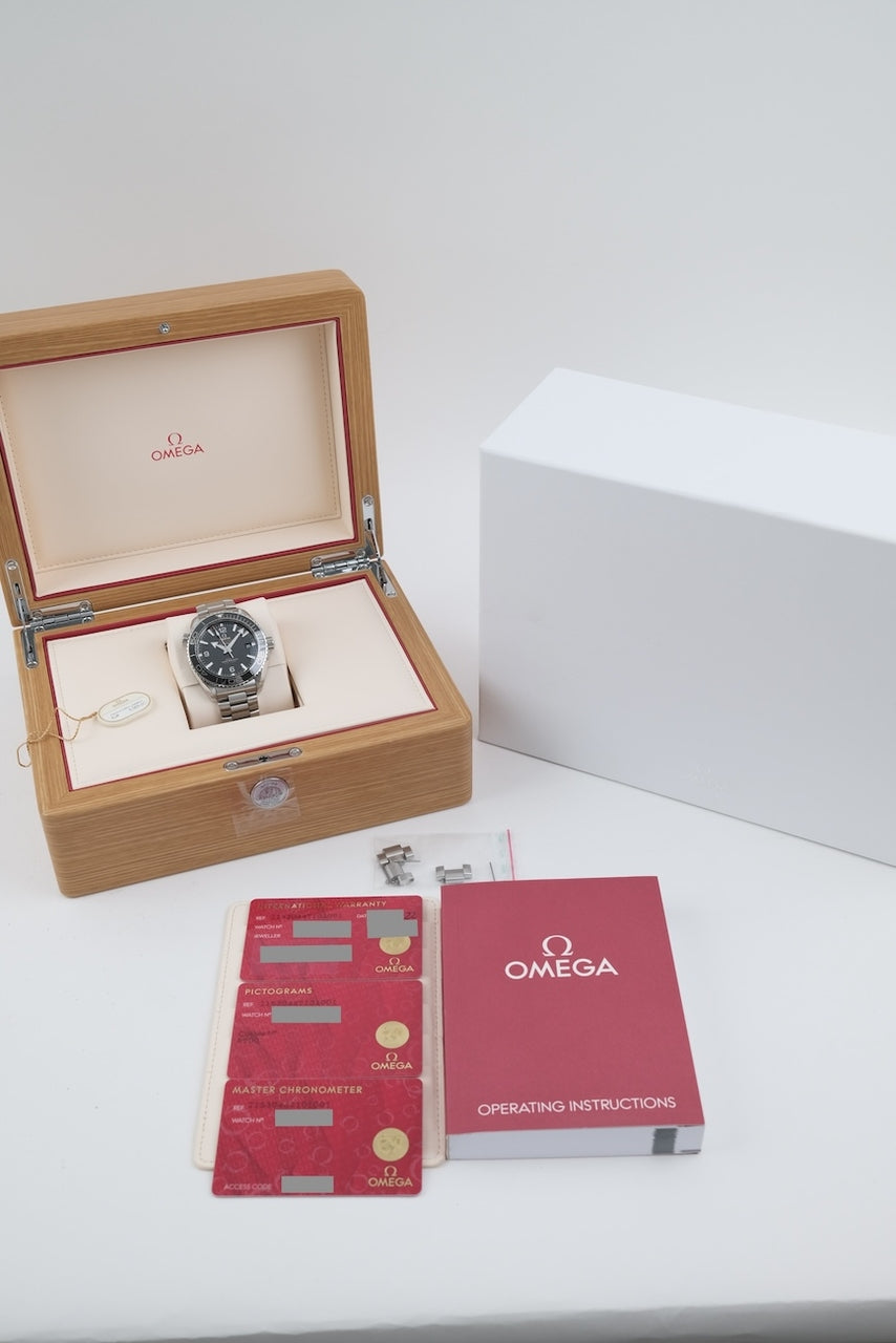 Omega Seamaster Planet Ocean 600M 21530442101001 - Papiere und oder Lieferumfang