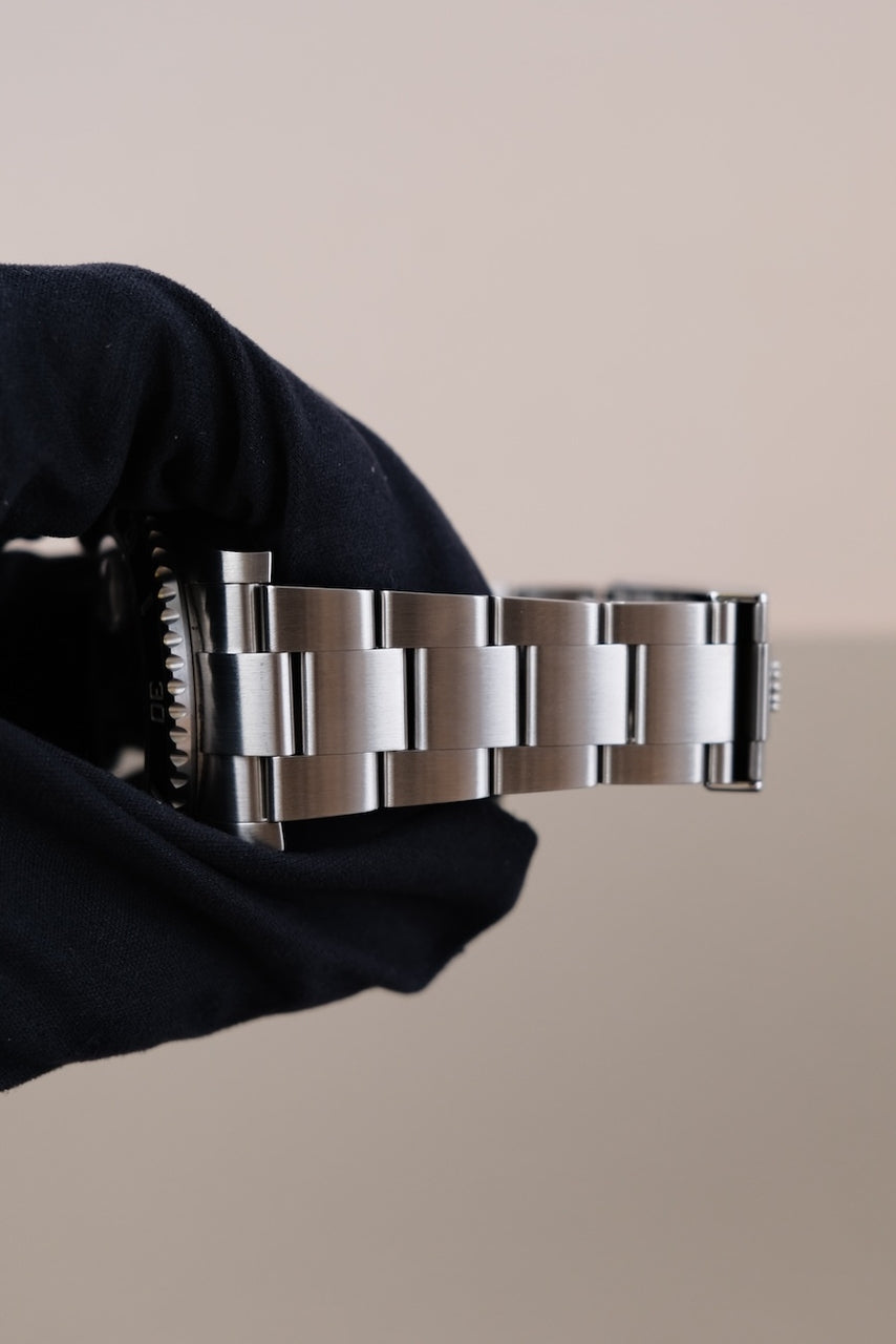 Rolex Submariner Date 126610LN - Detailansicht 10