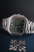 Bild in Galerie-Betrachter laden, Patek Philippe Cubitus 5821/1A-001 - Thumbnail
