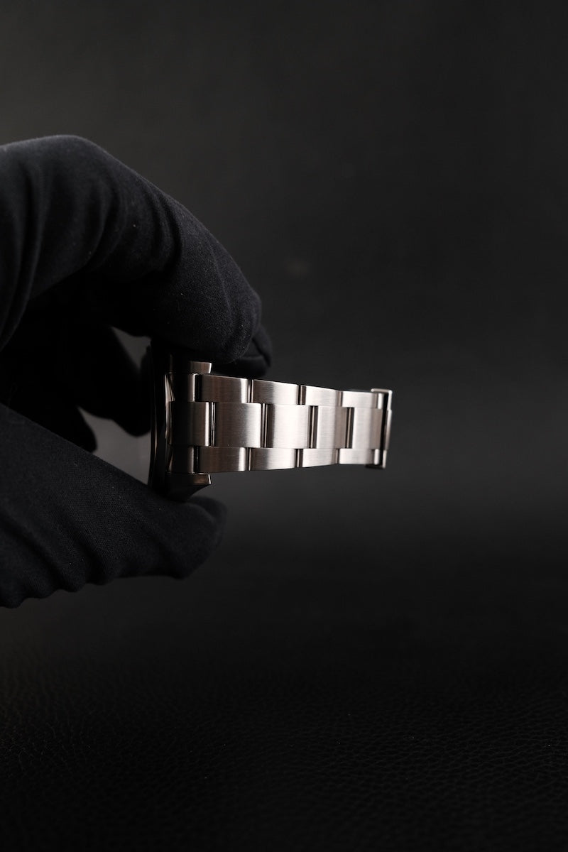 Rolex Oyster Perpetual 39 114300 - Detailansicht 4