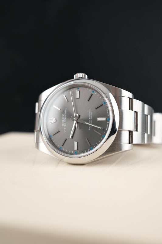 Rolex Oyster Perpetual 39 114300 - Thumbnail