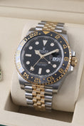 Załaduj obraz do przeglądarki galerii, Rolex GMT Master II 126713GRNR - Detailansicht 2

