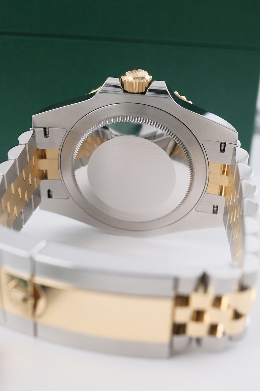 Rolex GMT Master II 126713GRNR - Detailansicht 8