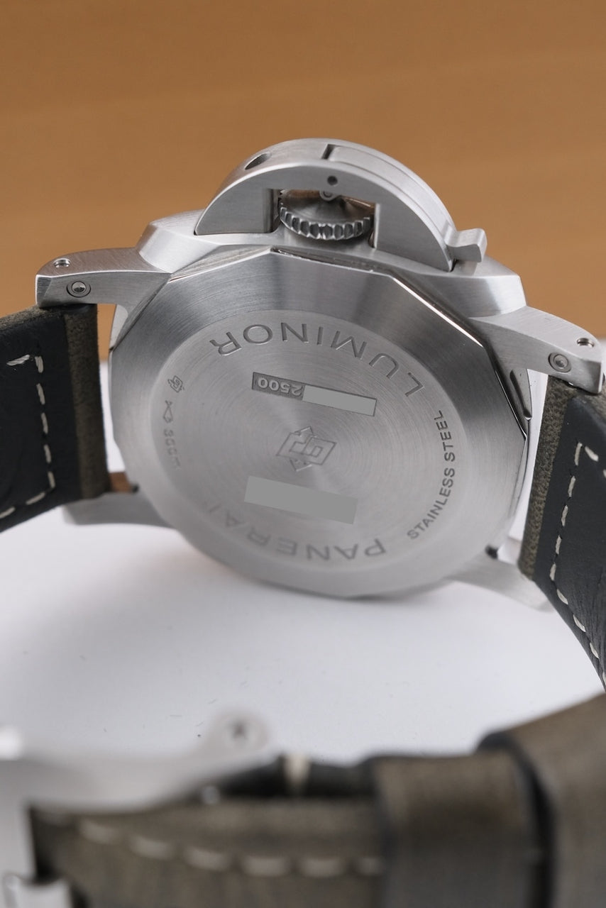 Panerai Luminor Marina Cadran Blanc PAM01314 - Vue détaillée 9