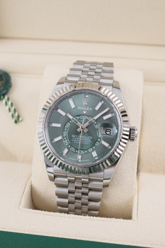 Rolex Sky-Dweller 336934 - Detailansicht 1