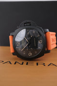Załaduj obraz do przeglądarki galerii, Panerai Luminor Ceramica PAM00441 - Detailansicht 3
