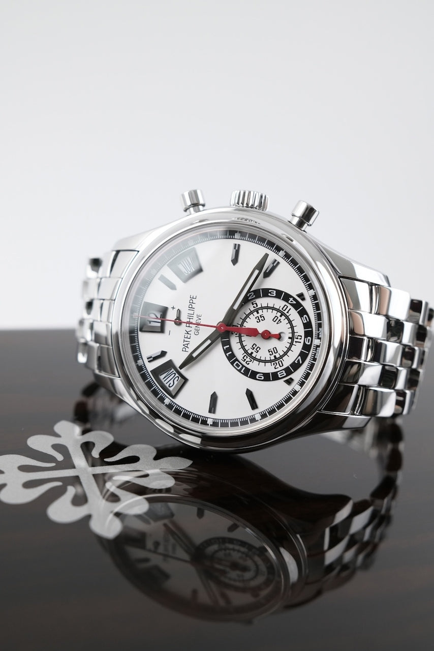 Patek Philippe Annual Calendar Chronograph 5960/1A-001 - Detailansicht 5