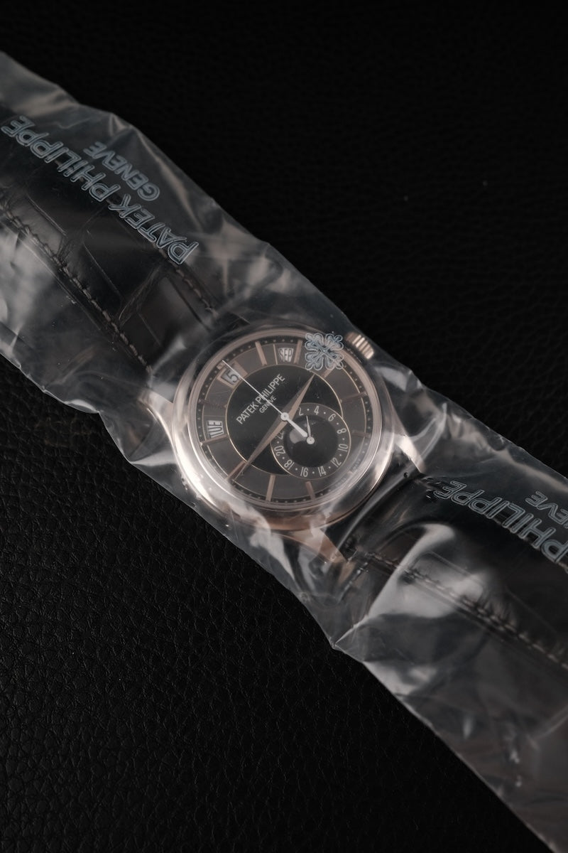 Patek Philippe Annual Calendar 5205G-010 - Detailansicht 2