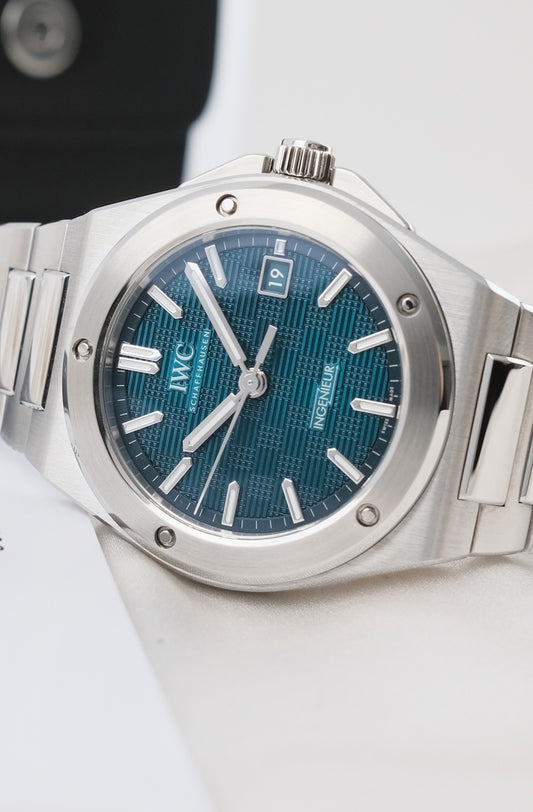 IWC Ingenieur Automático 40 IW328903 - Miniatura