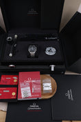 Bild in Galerie-Betrachter laden, Omega Speedmaster Professional Moonwatch 31130423001005 - Papiere und oder Lieferumfang
