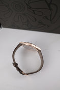 Charger l'image dans la visionneuse de galerie, Patek Philippe Calatrava 6119R-001 - Vue détaillée 8
