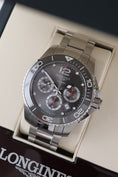 Bild in Galerie-Betrachter laden, Longines HydroConquest Chronograph L3.883.4.76.6 - Detailansicht 2
