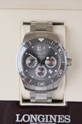 Bild in Galerie-Betrachter laden, Longines HydroConquest Chronograph L3.883.4.76.6 - Thumbnail
