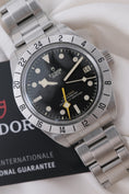 Bild in Galerie-Betrachter laden, Tudor Black Bay Pro 79470 - Detailansicht 5
