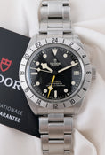Bild in Galerie-Betrachter laden, Tudor Black Bay Pro 79470 - Thumbnail
