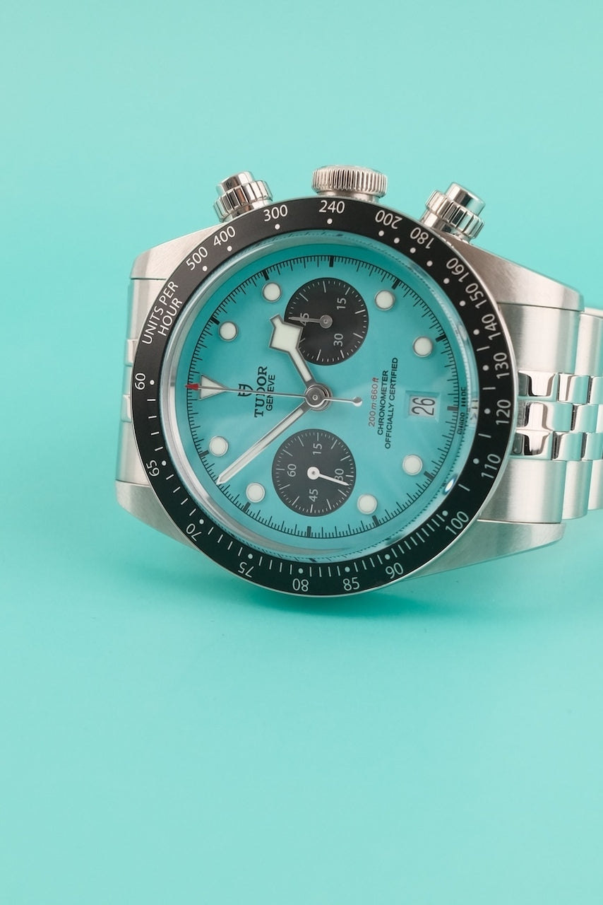 Tudor Black Bay Chronograph 79360N-0024 - Detail view 10