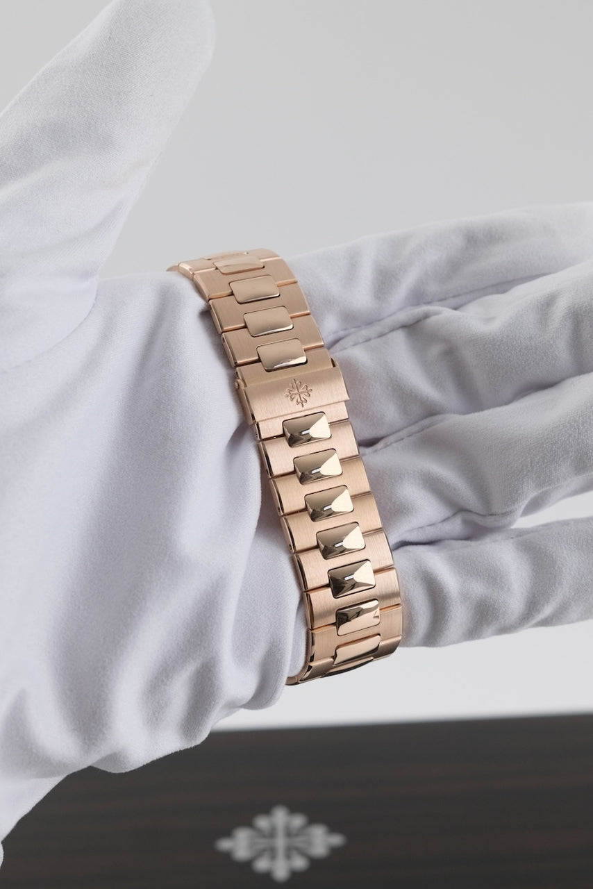 Patek Philippe Nautilus 5711/1R-001 - vista dettagliata 9