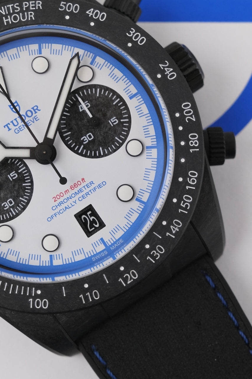 Tudor Black Bay Chrono 79377KN - Detailed view 3