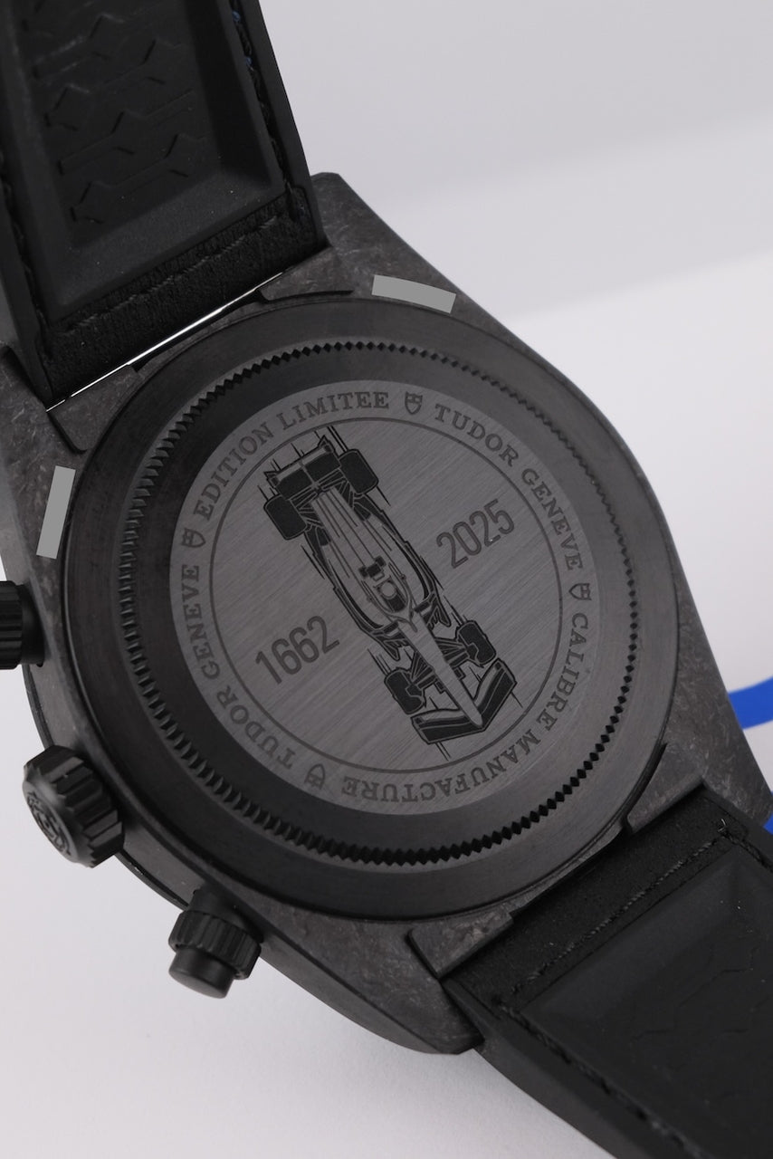 Tudor Black Bay Chrono 79377KN - detailed view 6