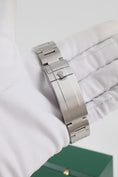 Load image into gallery viewer, Rolex Submariner Date 126610LV - Detailansicht 9
