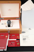 Bild in Galerie-Betrachter laden, Omega Seamaster Diver 300M 21022422001002 - Papiere und oder Lieferumfang
