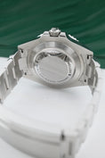 Bild in Galerie-Betrachter laden, Rolex Sea-Dweller Red 126600 - Detailansicht 9
