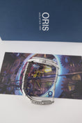 Bild in Galerie-Betrachter laden, Oris Divers Sixty Five 60th Anniversary Edition 01 733 7772 4034 - Detailansicht 6
