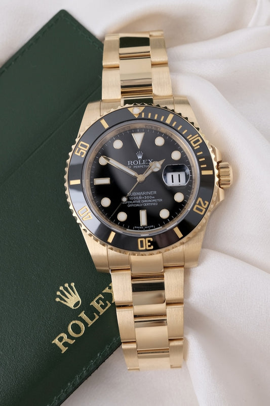 Rolex Submariner Date   116618LN - Thumbnail