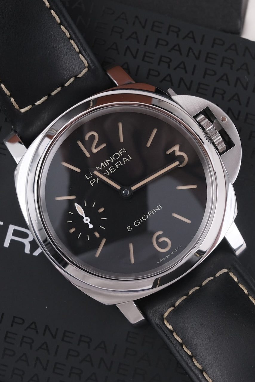 Panerai Luminor PAM00915 - Vista dettagliata 3
