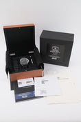 Bild in Galerie-Betrachter laden, Panerai Luminor PAM00915 - Papiere und oder Lieferumfang
