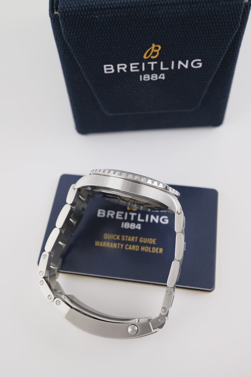 Breitling Superocean 42 Automatic A17375211B1A1 - Detailed view 6